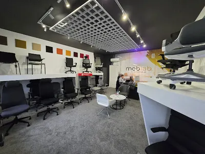 Salon meblowy MEB-LAB Krosno | meble biurowe